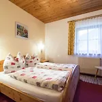 In With Stunning Mountain Views Апартаменты *