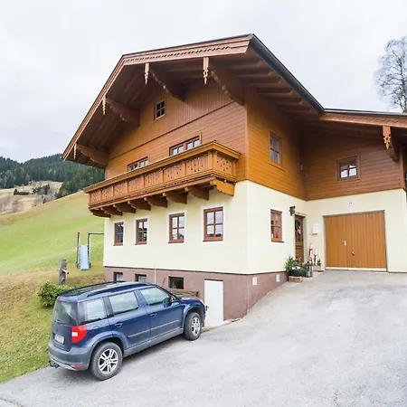 Apartman In With Stunning Mountain Views Wagrain