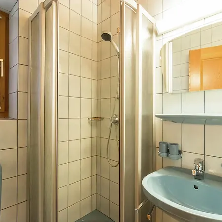 Apartment In With Stunning Mountain Views *