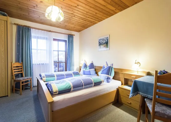 In With Stunning Mountain Views Apartman Wagrain
