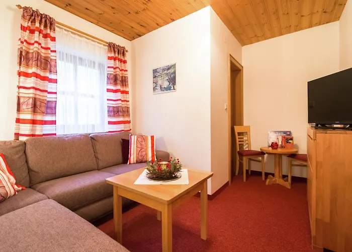 In With Stunning Mountain Views Διαμέρισμα