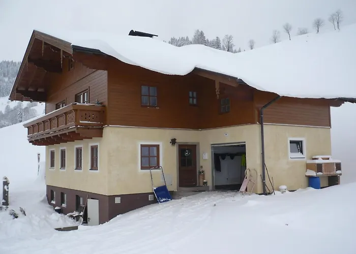 In With Stunning Mountain Views